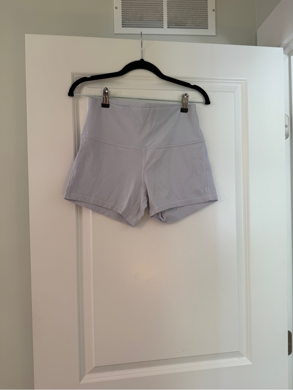 lululemon athletica align shorts 4”